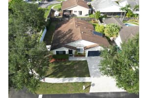 10201 SW 16th Pl, Davie, FL 33324, Sold 03/07/25