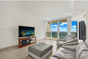 19333 Collins Ave APT 2009, Sunny Isles Beach, FL 33160, Sold 04/02/25