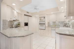 1700 S Bayshore Ln APT 2A, Miami, FL 33133, Sold 01/06/25