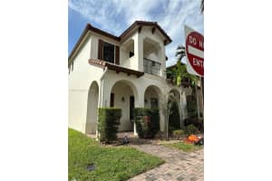 8338 NW 39th Ct, Pembroke Pines, FL 33024, Sold 02/12/25