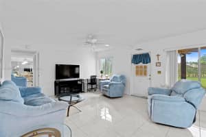 310 Pine Ridge Cir, Greenacres, FL 33463, Sold 04/04/25