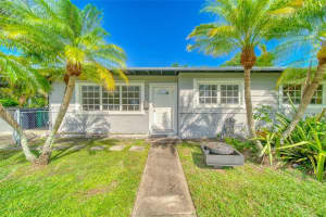 8645 SW 127th St, Miami, FL 33156, Sold 12/04/24