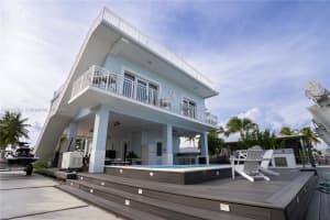 MLS# A11685701, Key Largo, Florida 33037