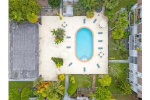 9641 SW 77th Ave APT 101D, Miami, FL 33156, Sold 03/25/25