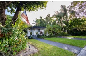 6130 SW 45th St, Miami, FL 33155, Sold 12/12/24