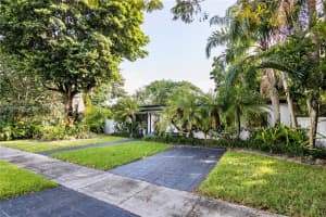 6130 SW 45th St, Miami, FL 33155, Sold 12/12/24