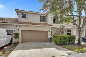 13062 NW 8th St, Pembroke Pines, FL 33028, Sold 02/24/25