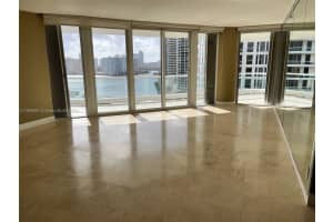 7000 Island Blvd APT 1402, Aventura, FL 33160, Sold 12/06/24