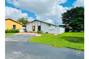 4213 SW 137th Ct, Miami, FL 33175, Sold 01/29/25