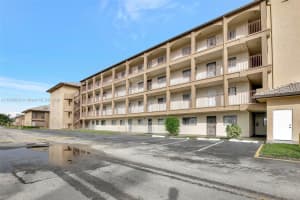 8851 NW 119th St, Hialeah Gardens, FL 33018, Sold 03/10/25