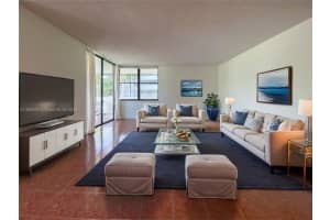 10850 N Kendall Dr #217, Miami, FL 33176, Sold 03/01/25