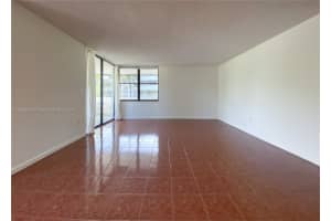 10850 N Kendall Dr #217, Miami, FL 33176, Sold 03/01/25
