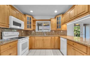 13901 SW 25th St, Miami, FL 33175, Sold 12/06/24