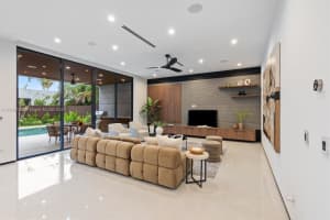 727 NE 17th Way, Fort Lauderdale, FL 33304, Sold 01/07/25