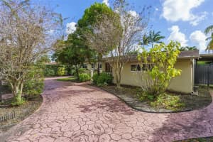 10500 SW 43rd Terrace, Miami, FL 33165, Sold 12/12/24