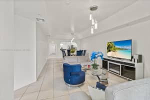 10700 NW 66th St, Doral, FL 33178, Sold 02/28/25