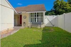 1441 Loon Ct, Homestead, FL 33035, Sold 12/12/24