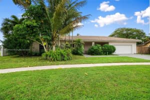 501 Lake Tree Dr, Weston, FL 33326, Sold 02/19/25