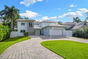 465 Golden Beach Dr, Golden Beach, FL 33160, Sold 01/31/25