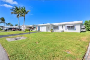 2851 W Golf Blvd, Pompano Beach, FL 33064, - MLS#A11686429