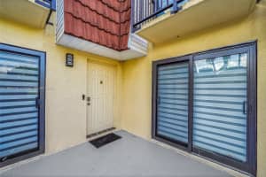 9861 NW 6th Ct, Plantation, FL 33324, Sold 12/20/24