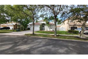 19455 SW 25th Ct, Miramar, FL 33029, Sold 01/28/25