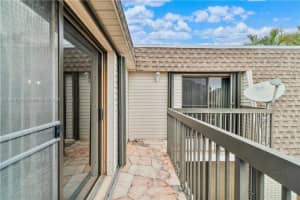 8209 Sw 23rd Ct 17c North Lauderdale, FL 33068 - MLS#A11686714