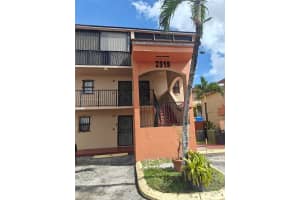 2319 W 60th St D201, Hialeah, FL 33016, Sold 01/17/25