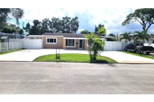 6610 Park St, Hollywood, FL 33024, Sold 11/29/24