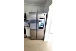 6610 Park St, Hollywood, FL 33024, Sold 11/29/24