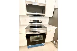 630 S Sapodilla Ave APT 403, West Palm Beach, FL 33401, Sold 05/30/25