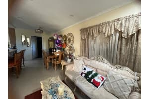 5070 SW 11th St, Plantation, FL 33317, Sold 03/17/25