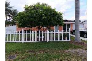 4863 SW 44th Terrace, Fort Lauderdale, FL 33314, Sold 05/15/25