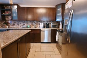 401 Ocean Dr, Miami Beach, FL 33139, Sold 02/13/25