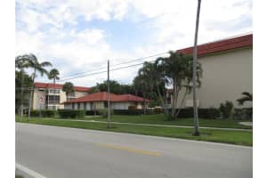 700 SE 6th Ave, Deerfield Beach, FL 33441, Sold 12/18/24