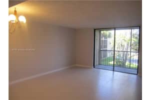 8075 SW 107th Ave fl 40, Miami, FL 33173, Sold 04/16/25