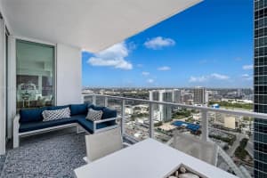 Ten Museum Park, 1040 Biscayne Blvd, Miami, FL 33132, Sold 12/31/24