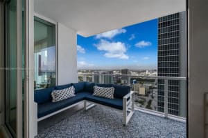 Ten Museum Park, 1040 Biscayne Blvd, Miami, FL 33132, Sold 12/31/24
