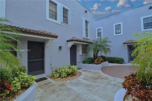 11683 NW 11th St, Pembroke Pines, FL 33026, Sold 12/17/24