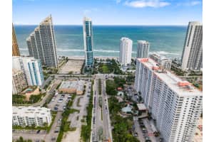 210 174th St 1906, Sunny Isles Beach