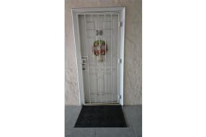 6190 W 19th Ave, Hialeah, FL 33012, Sold 12/20/24
