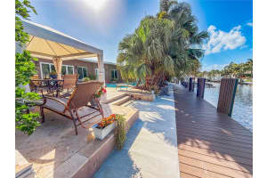 239 SE 3rd Ave, Pompano Beach, FL 33060, Sold 05/15/25