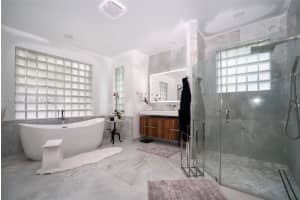 3902 Nighthawk Dr, Weston, FL 33331, Sold 12/18/24