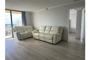 290 174th St APT 2005, Sunny Isles Beach, FL 33160, Sold 05/06/25