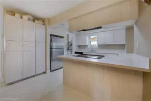 9445 SW 78th St, Miami, FL 33173, Sold 12/12/24