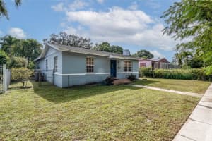 6236 SW 11th St, West Miami, FL 33144, Sold 01/13/25