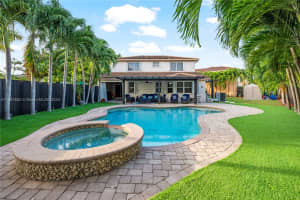 15522 SW 95th Ln, Miami, FL 33196, Sold 04/25/25