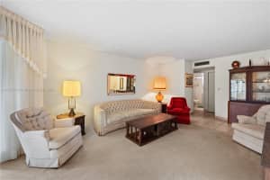 6655 W Broward Blvd, Plantation, FL 33317, Sold 03/20/25