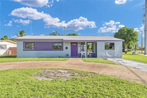 900 NE 51st St, Pompano Beach, FL 33064, Sold 12/06/24