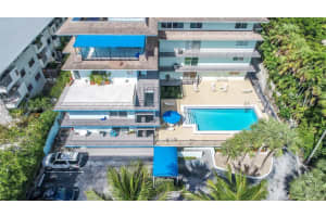 2539 S Bayshore Dr, Miami, FL 33133, Sold 12/27/24